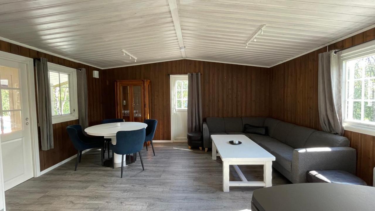 Stor Hytte I Olderfjord Villa Russenes ภายนอก รูปภาพ